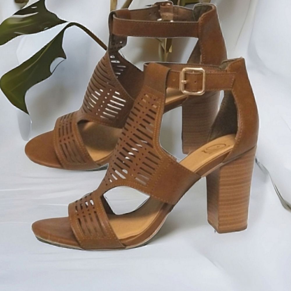 My Delicious Wedge Sandal Size 8 Women